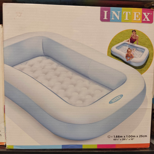 استخر بادی اینتکس