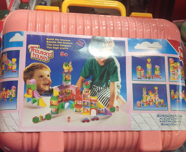 76 تیکه در ۱۲ شکل