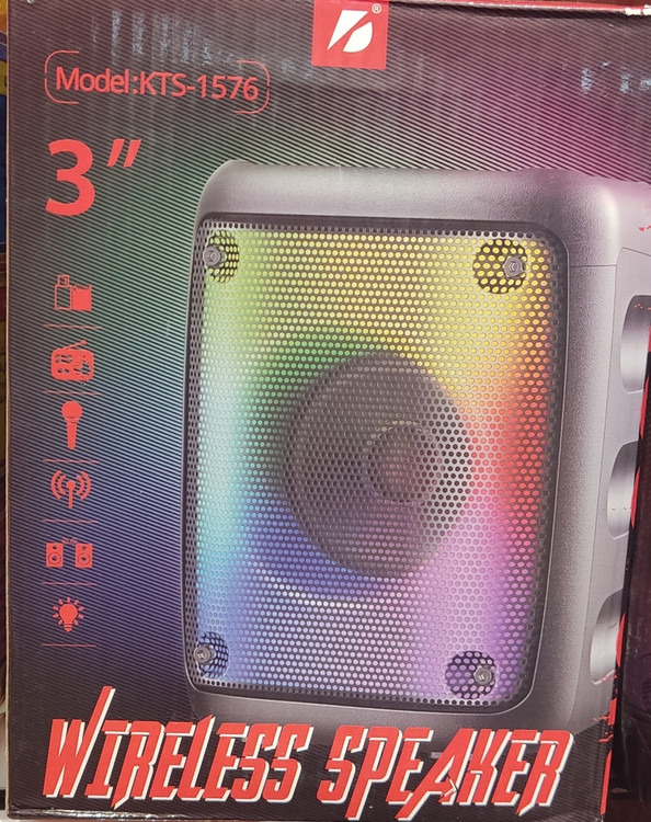 اسپیکر با رقص نور