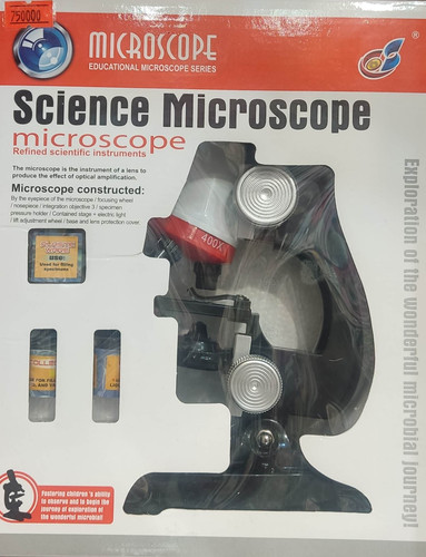 میکروسکوپ علمی