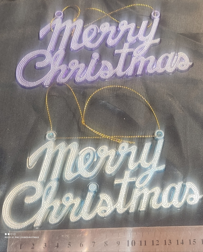 آویز نوشته مری کریستمس در دو رنگ