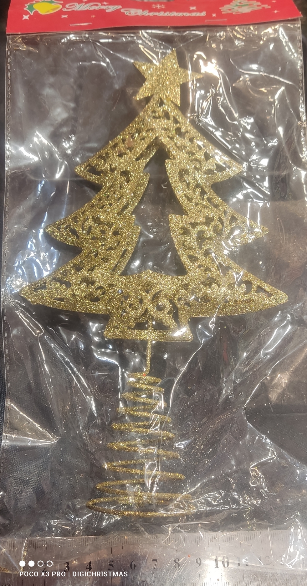 ستاره بزرگ  نوک درخت طرح کاج