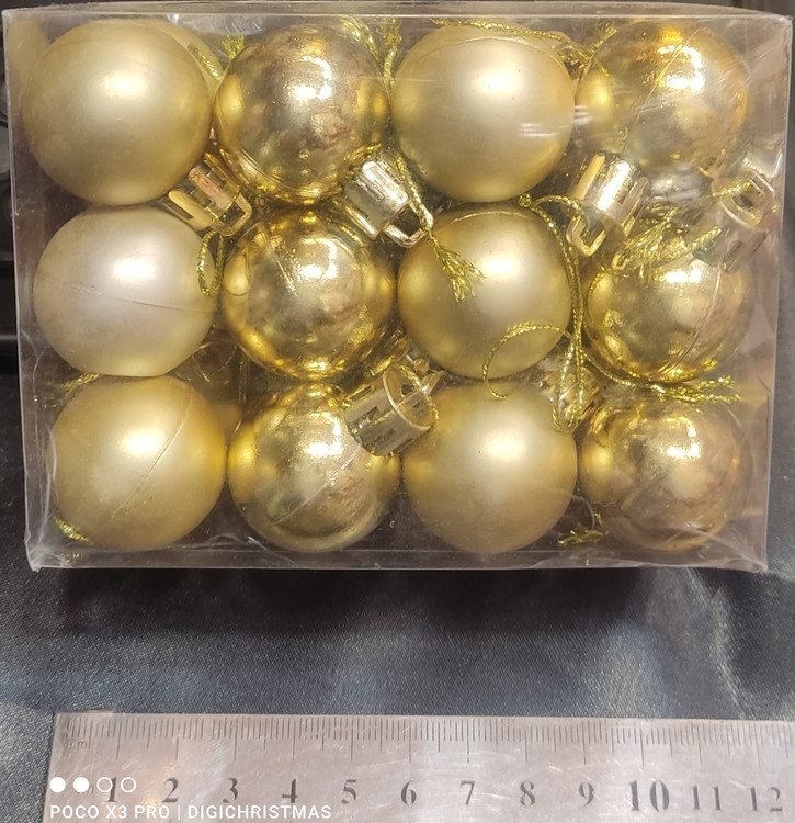 گوی 2/5 سانت مات و براق و اکلیلی طلایی