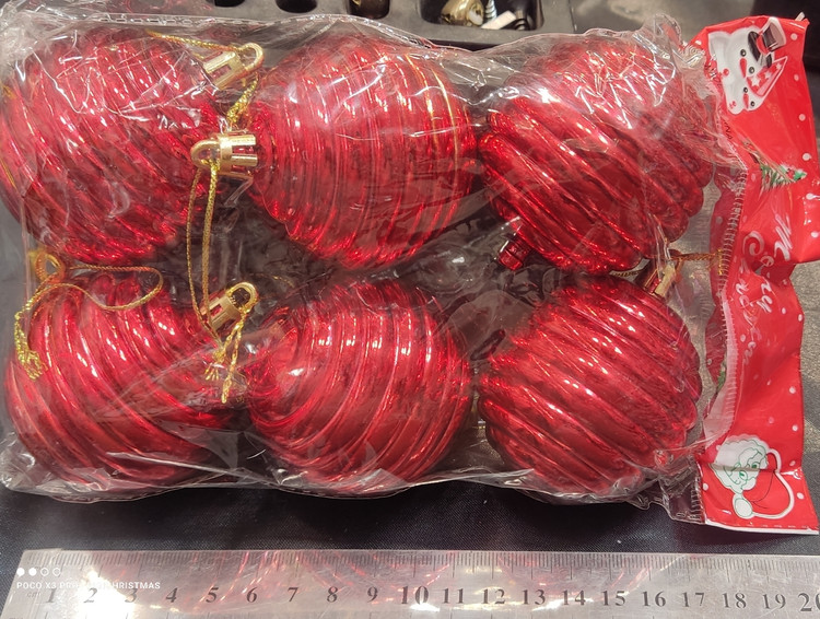 گوی قرمز قطر ۵/۵ سانت مدل حلزونی ۶ عددی