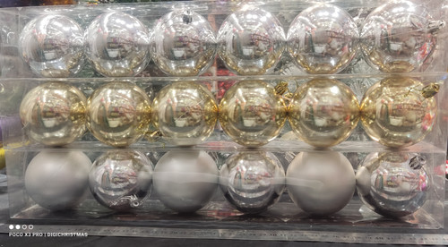 گوی کریستمس قطر 8سانت 6عددی در سه مدل